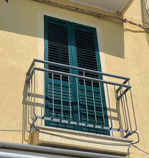 Hotel Danio Lungomare Alassio Bagian luar foto