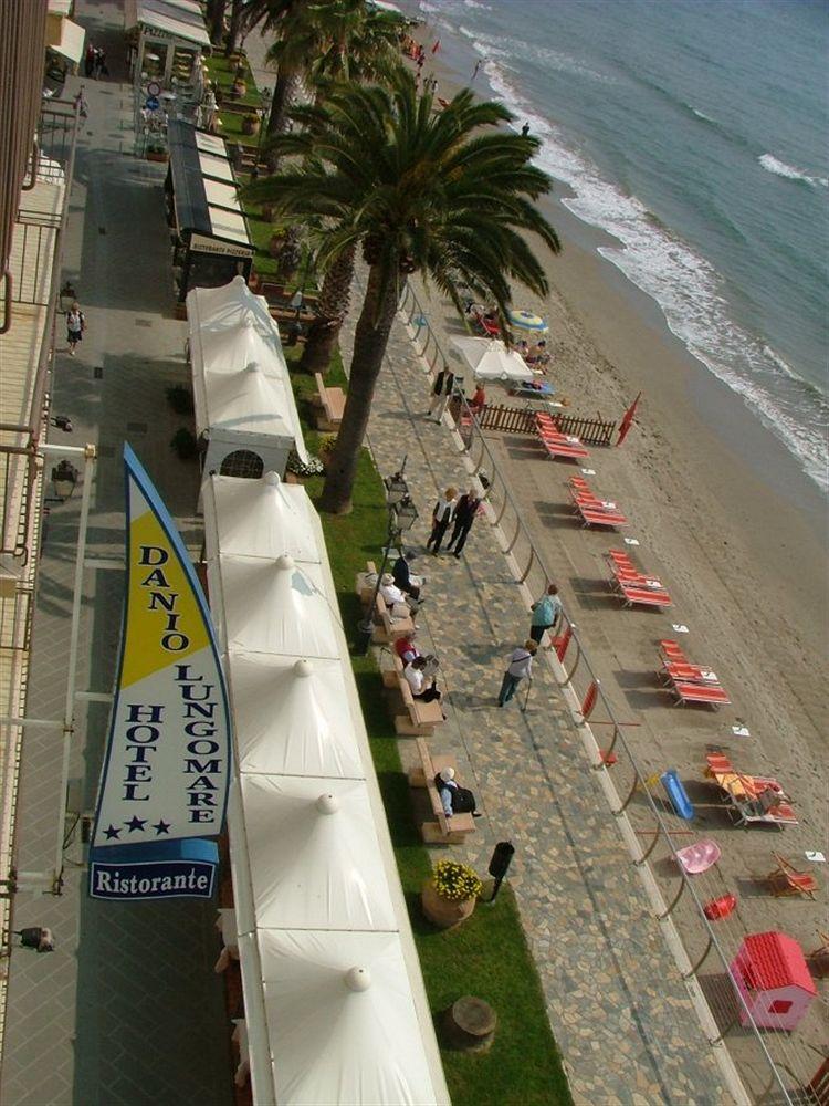 Hotel Danio Lungomare Alassio Bagian luar foto
